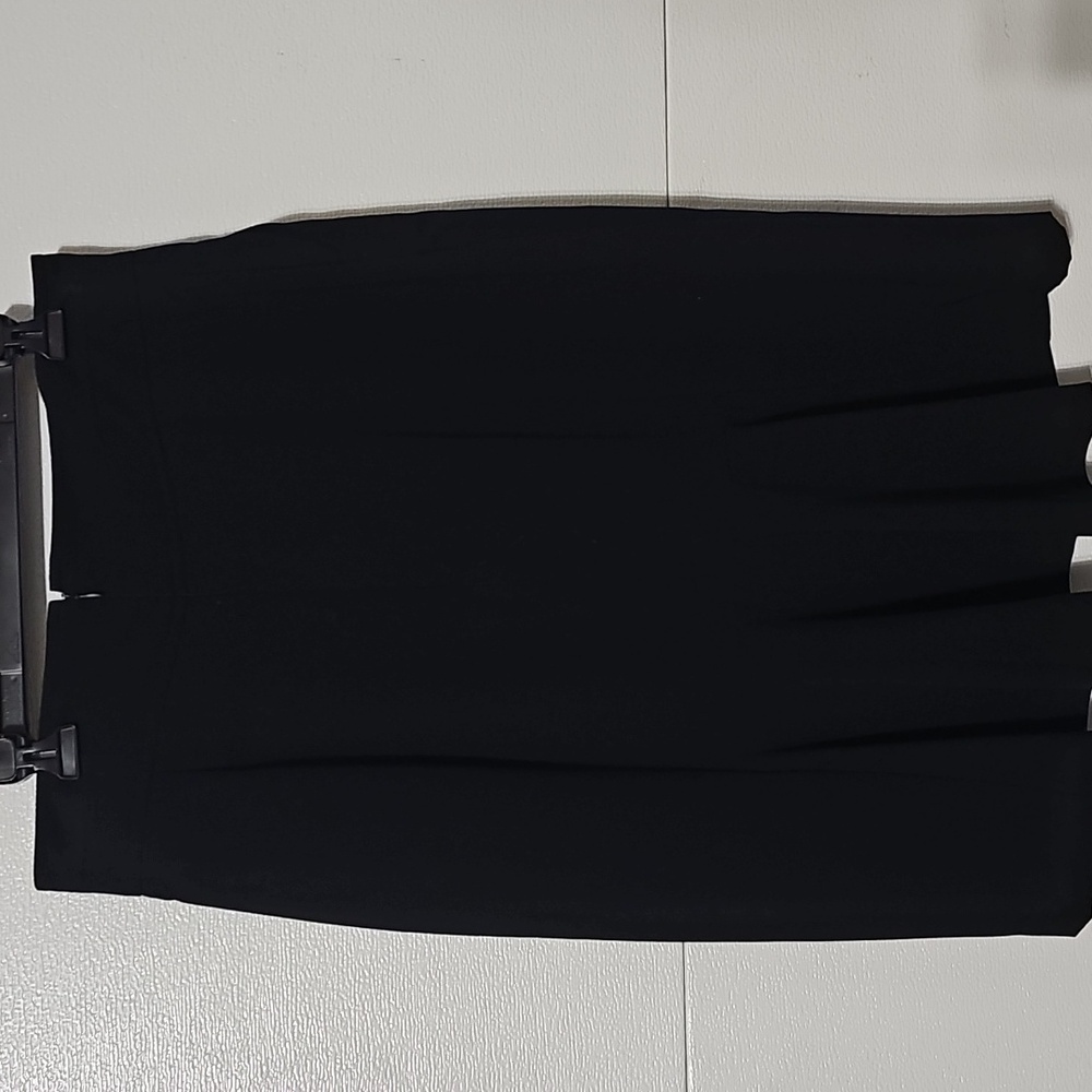 Worthington Elegant Black Pencil Skirt